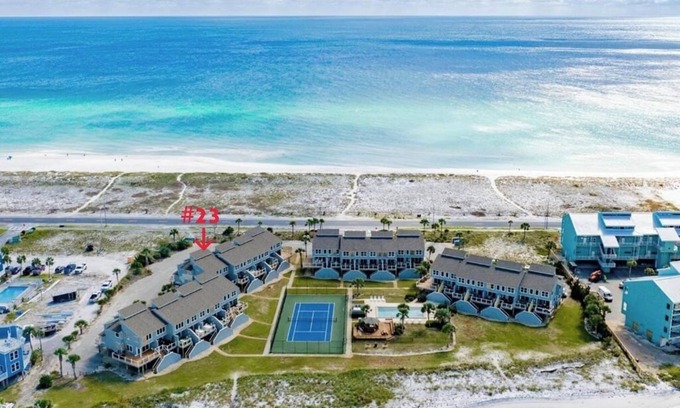 Pensacola Beach House | 2 Bedroom 2.5 Bath & Loft #23 San Deluna Townhome Pensacola Beach - Sleeps 10