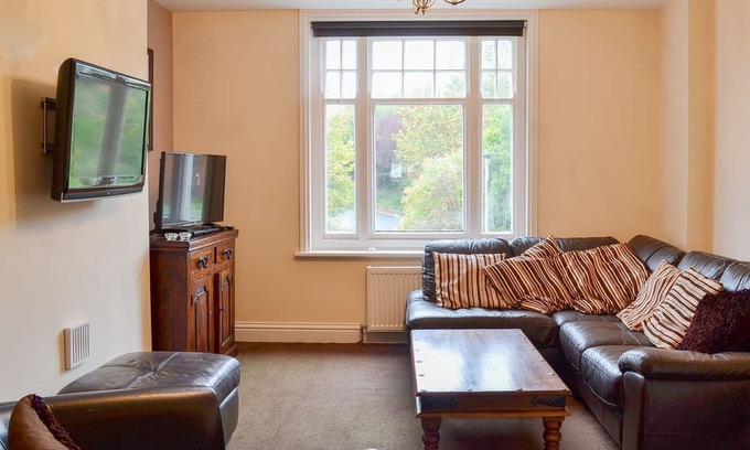 Robin Hood's Bay Cabin | 2 bedroom accommodation in Robin Hood’s Bay