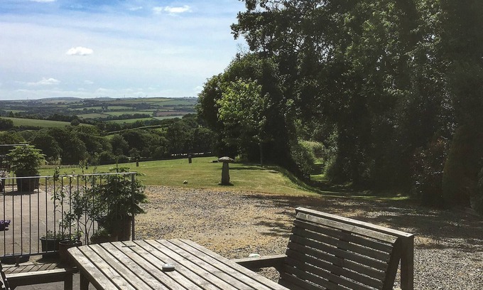 Brazzacott Cottage | 2 bedroom accommodation in North Petherwin, near Launceston