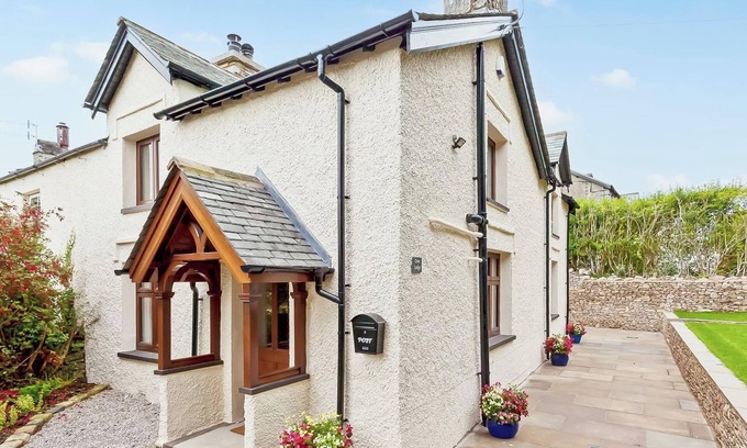 Silverdale Cottage | 2 bedroom accommodation in Carnforth