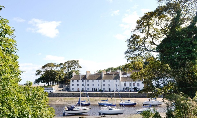 Cramond Cottage | 2 bedroom accommodation in Cramond, near Edinburgh