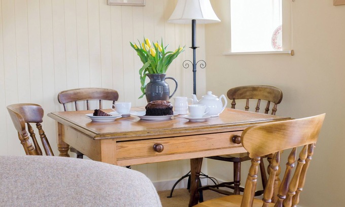 Pickering Cottage | 2 bedroom accommodation in Pickering