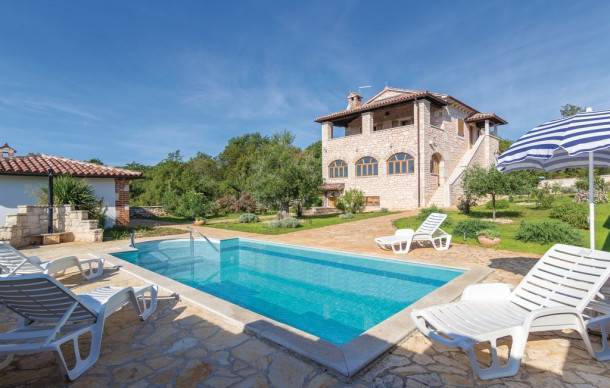 Banki House | 2 bedroom accommodation in Baderna