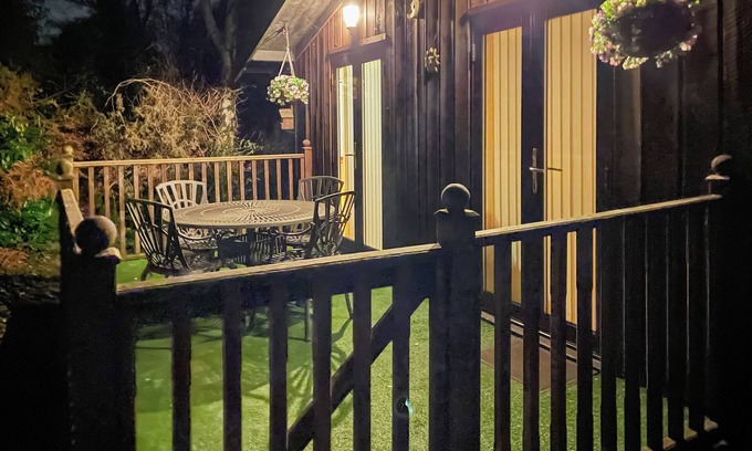 Holworth Cottage | 2 bedroom accommodation in Warmwell, near Dorchester