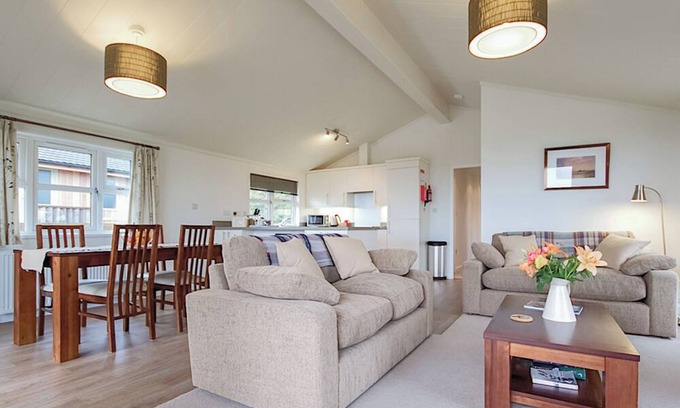 Carnmenellis Ski Chalet | 2 bedroom accommodation in Carnmenellis, Nr Falmouth
