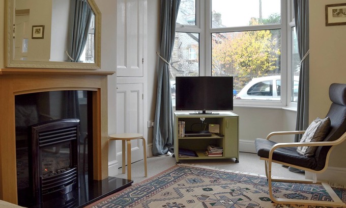 Buxton Cottage | 2 bedroom accommodation in Buxton