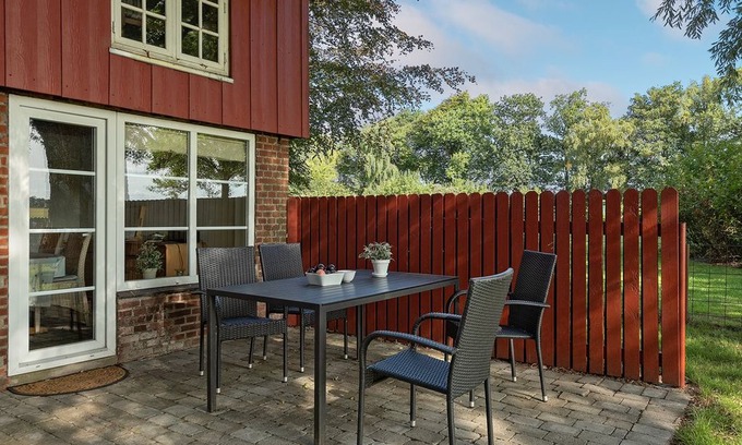 Emmerlev House | 2 bedroom accommodation in Højer