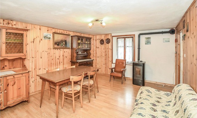 Brusson Apartment | 2 bedroom accommodation in Brusson AO