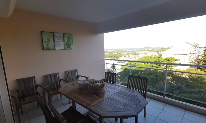 Noumea Apartment | 2 bedroom apartment on the heights of Nouméa