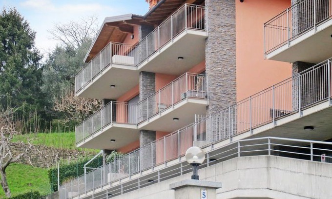 Dorio Apartment | 2 bedroom Apartment, sleeps 5 in Dorio with WiFi