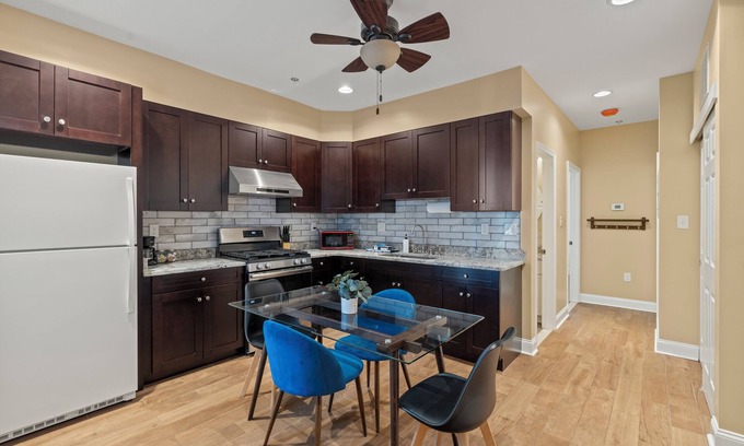 Chinatown Apartment | 2-bedroom Chinatown Gem W/GameRoom + Basketball Court!