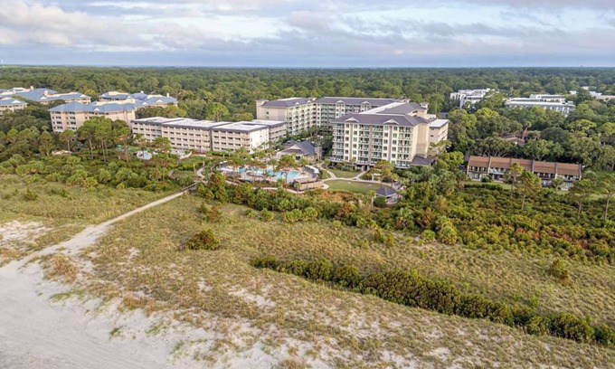 Hilton Head Island Condo | 2-bedroom condo in delightful Hilton Head Island with AC, WiFi, beach front