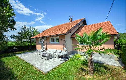 Duga Resa House | 2 Bedroom Cozy Home In Duga Resa