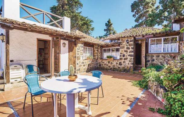 Cueva del Viento House | 2 bedroom accommodation in Icod De Los Vinos