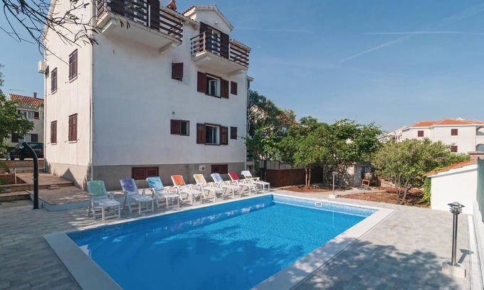 Supetar Apartment | 2 bedroom gorgeous apartment in Supetar