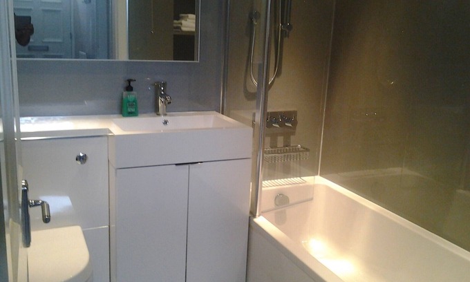 Edzell Apartment | 2 Bedroom, Ground Floor Property Build Around 1860, Within The Village Of Edzell