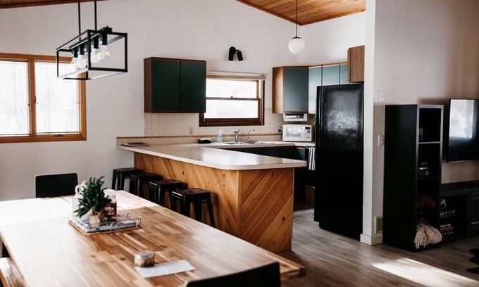 Crosslake Cabin | 2 Bedroom Lakefront Cabin on Crosslake w/New Barrel Sauna