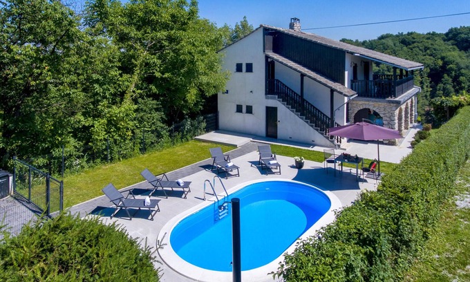 Vinica House | 2 bedroom lovely home in Vinica Breg