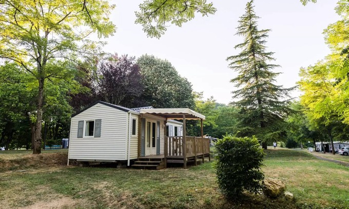 Saint-Pompont House | 2-bedroom mobile home CONFORT - semi-covered terrace sleeps 4