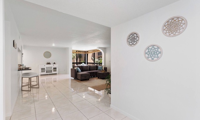 Tropic Palms Apartment | 2-bedroom modern apt w/king bed & pool, 10 min. to the beach!