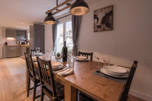 Central Interlaken Apartment | 2 Bedroom Mountain View Apartment Interlaken