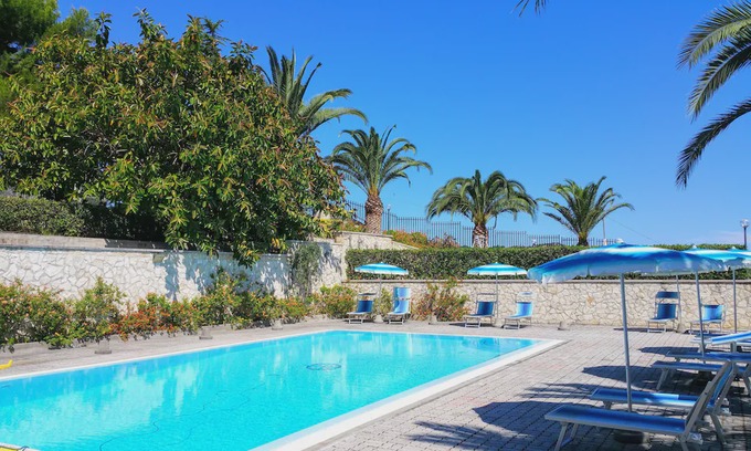 Montincello House | 2 bedroom(s) House near Vieste