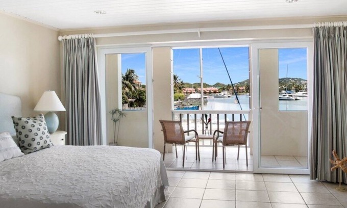 Rodney Bay House | 2 Bedroom townhouse ideally located in Rodney Bay - Harbour #7