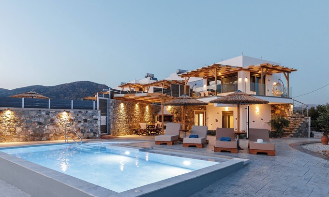 Makry Gialos Villa | 2 Bedroom Villa in Mediterranean View Villas in Makri gialos