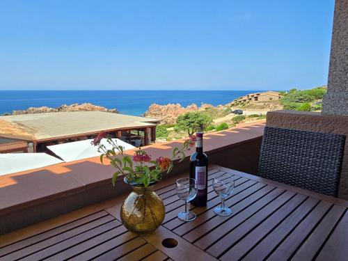 Costa Paradiso Apartment | 2-bedroomed modern apartment with seaview