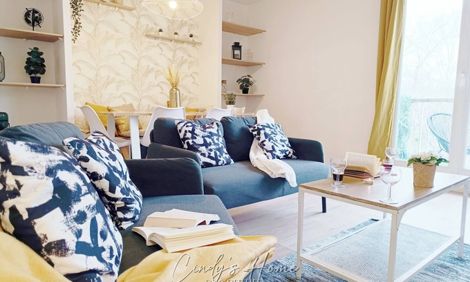 Plaisir Apartment | 2 Bedrooms, Parking & Balcony/Quiet Residence