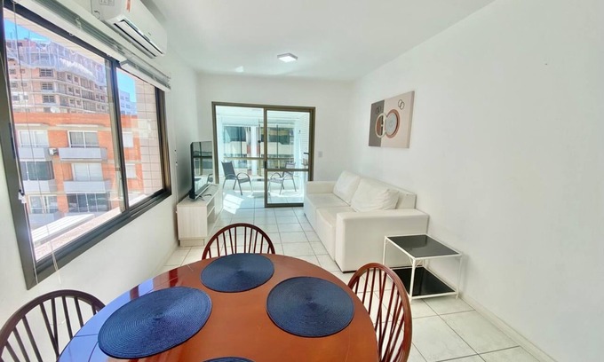 Capao da Canoa Apartment | 2 bedrooms, suite, 3 splits, wi-fi, front balcony, sunny!