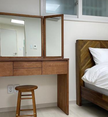 Hapjeong-dong Apartment | #2 Beds, 2 Rooms STAYTION25 #Wangsimni Comfortable 2 Cozy Rooms