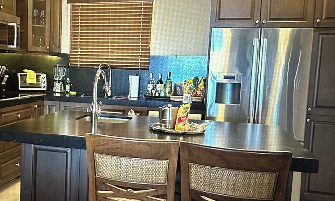 Loreto Apartment | 2 BR OCEANFRONT ELITE PENTHOUSE at the height of WHALE SEASON!