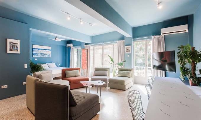 Psirri Apartment | 2 Central Athens Apartments with Balconies and Rooftop. CT13