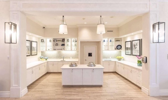 Palm Beach Gardens Apartment | 2 Connecting Suites at a Hotel