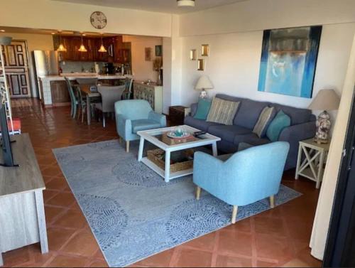 El Medano Ejidal House | 2 min walk to Medano Beach-Marina Huge pool Cozy