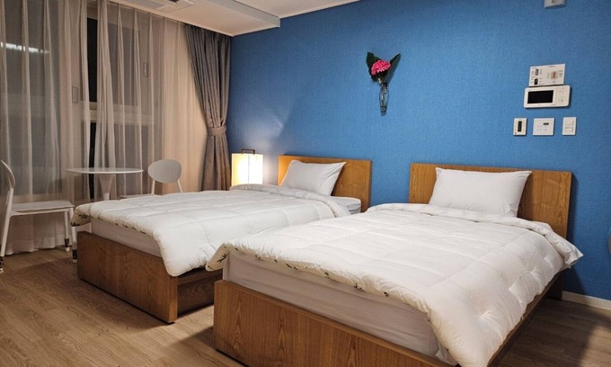 Haeundae Apartment | 2 minutes run to the beach, renewal 1-bedroom apartment in charming Busan WiFi
