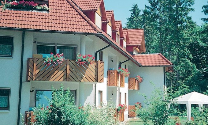 Bad Duerrheim Apartment | 2-room apartment approx. 55m² - park view at the spa