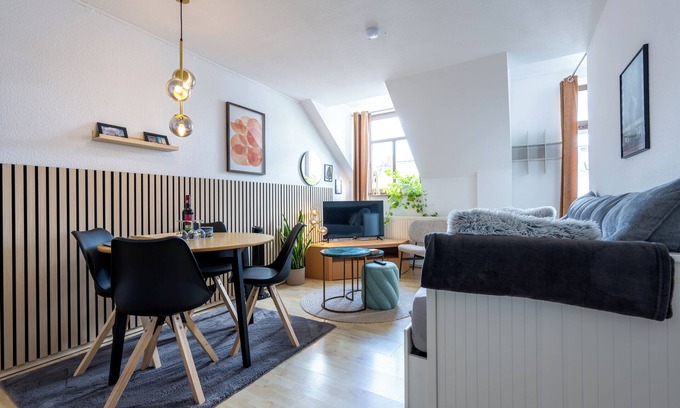 Sonnenberg Apartment | 2 Room Sonnenberg Wifi/Netflix