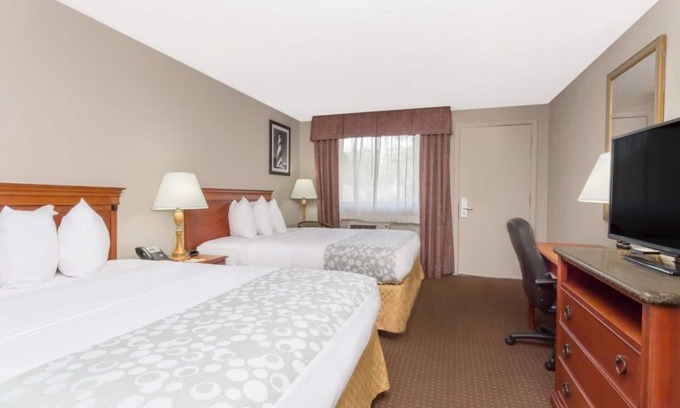 St. Augustine Hotel | 2 Spaces in the St Augustine Historic Downtown! Free Parking, Pool Access