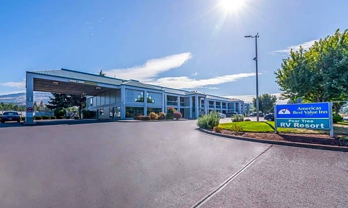 Phoenix Hotel | 2-Star Hotel ∙ Americas Best Value Inn - Phoenix / Ashland