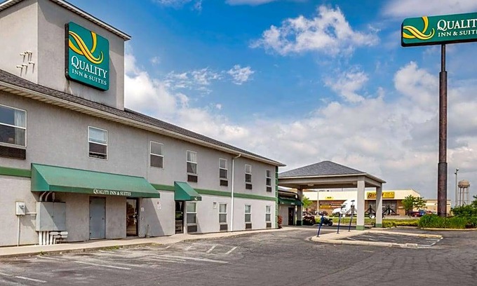 Obetz Hotel | 2-Star Hotel ∙ Quality Inn & Suites South/Obetz