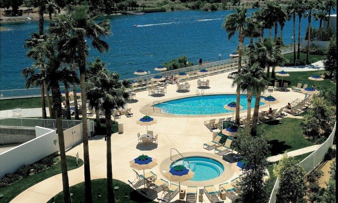 Laughlin House | 2 Units Close to Ken Fovargue Park! Pets Allowed, Outdoor Pool!