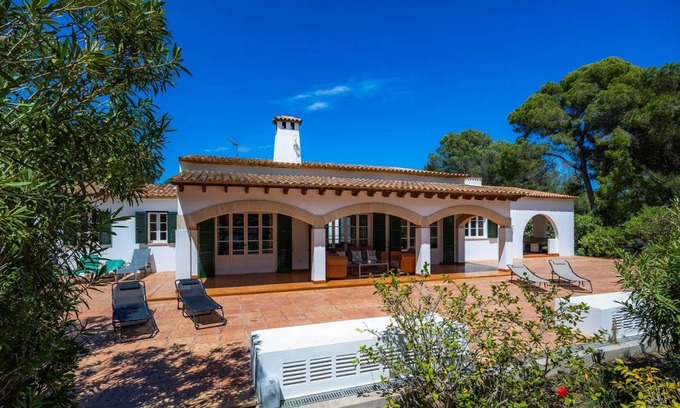 Capdepera Villa | 200 m² Villa ∙ 4 bedrooms ∙ 8 guests