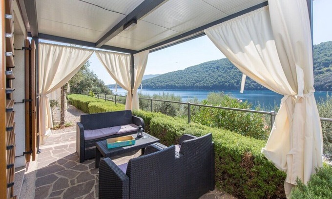 Duga Luka Apartment | 210 Sea Side 2 bedrooms Holiday Apartment SeaView