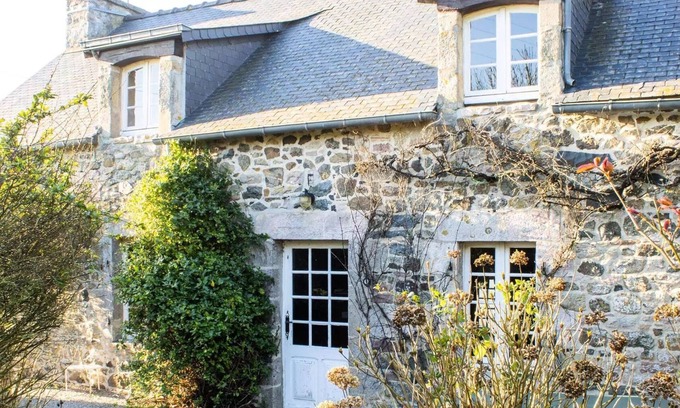 Plurien Villa | 212 -House of character 10p between Erquy and Frehel