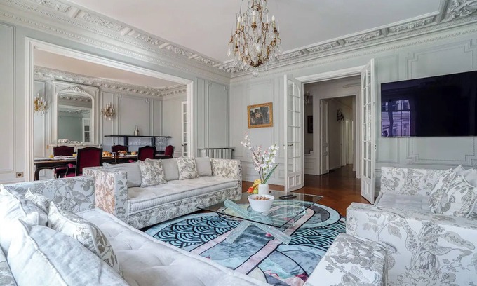 Quartier du Gros-Caillou Apartment | [213 m2] Prestige Eiffel Signature