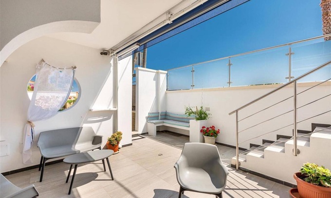 Torre Pali House | 2132 Maresidence - Camere Triple