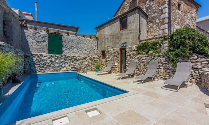 Bribir House | 230 m² House ∙ 5 bedrooms ∙ 14 guests