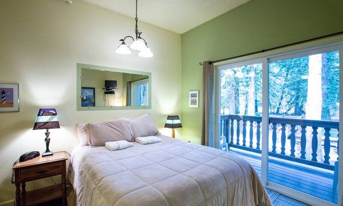 Glacier Condo | 24 m² Condo ∙ 2 guests